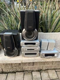 Impianto stereo completo con 4 casse