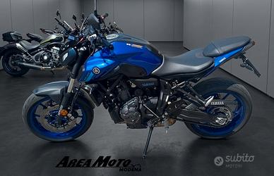 Yamaha MT-07 AKRAPOVIC