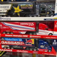 Camion team motocross