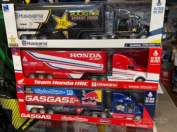 Camion team motocross