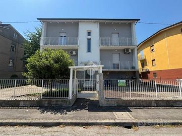 3 LOCALI A FORLÌ