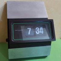 Tokyo clock Japan orologio palette solari Udine 