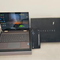 HP spectre X360 con Penna