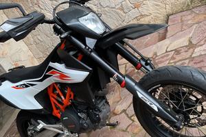 Ktm 690 smc