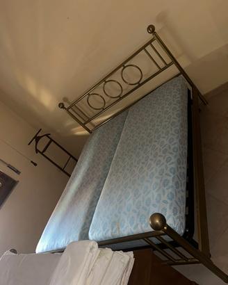 letto in ottone 