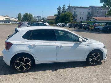 VW POLO Cambio automatico