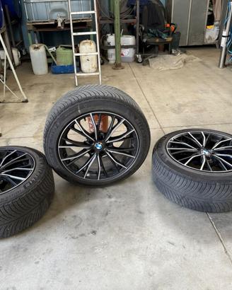 BMW Cerchi in Lega e Pneumatici MICHELIN
