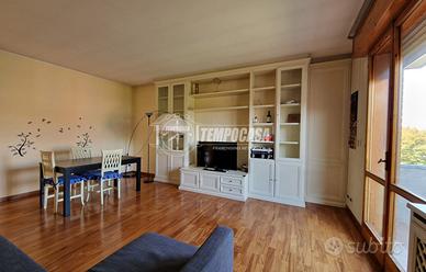 Ampio trilocale in centro a Casinalbo