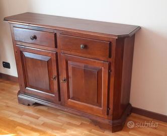 mobile armadio in noce