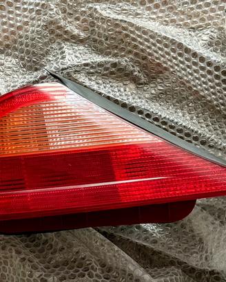 Faro stop lancia Y