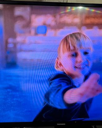 Tv  smart telefunken 49 pollici