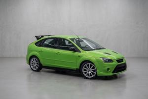 Ford Focus mk2 look rs