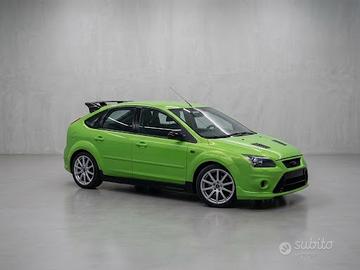 Ford Focus mk2 look rs