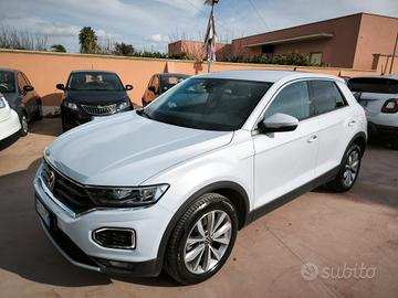 Volkswagen T-Roc 2.0 TDI SCR 150 CV Business BlueM