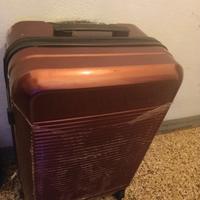 3 trolley uguali misura media nuovi