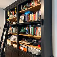 Libreria Mainson Du Monde nera con scaffalature