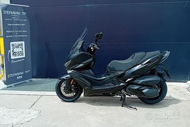 Kymco Xciting 400i KYMCO XCITING 400 VS