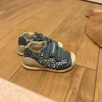 Scarpe biomechanics numero 23
