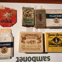 Pacchetti di sigarette vuote vintage war I