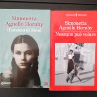 2 libri di Simonetta Agnello Hornby con autografo.