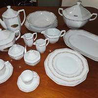 Servizio di piatti completo per 12 persone