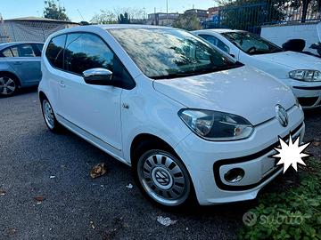volkswagen UP!-1.0 BENZ. ANNO 2013-KM 189.000!!!