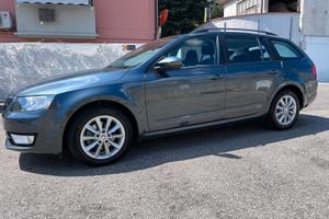 Skoda Octavia SW Executive 150CV