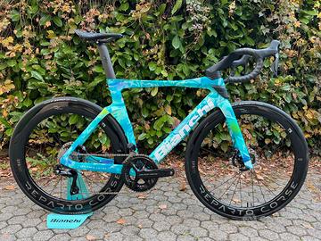 BIANCHI OLTRE RC DURACE DI2 COLORE BLUEMARINE