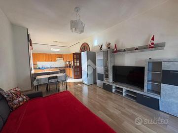 3 LOCALI A MARANO DI NAPOLI