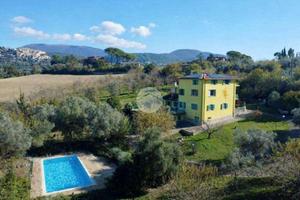 VILLA SINGOLA A CALVI DELL'UMBRIA