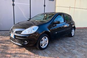 Renault Clio 1.2 16V 5 porte Le Iene