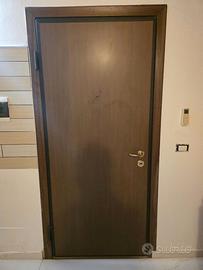 1 Porta blindata da esterno + finestre in pvc
