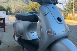 Vespa 150
