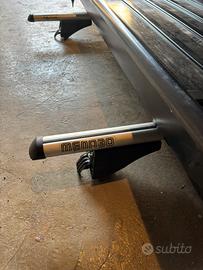 Box da tetto con barre menabo