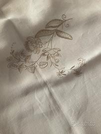 Copriletto vintage in lino pesante