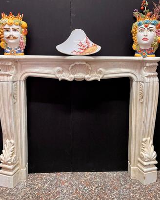 camino cornice esterna lavorata