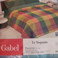 Trapunta matrimoniale , una Caleffi ed una Gabel