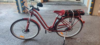 Bici a pedalata assistita ELOPS 900e