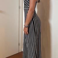 Tuta lunga a righe bianche e nere