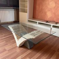Tavolino da salotto in vetro e pietra