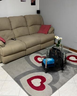 Divano relax 3 posti con due sedute reclinabili