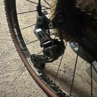 Gravel carbon jamis rehegade