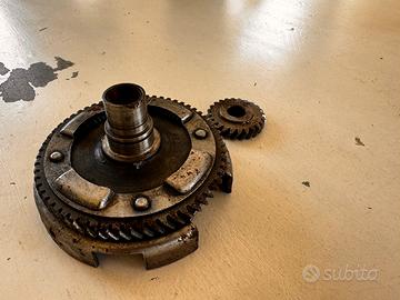 Kit rapporti campana frizione 24 61 vespa