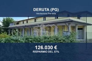 Immobile in asta di 540 m² con più di 5 locali a D