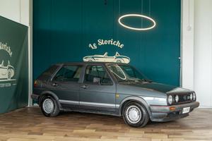 Volkswagen Golf 1.6 td Gtd 5p