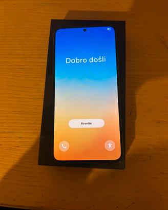 SAMSUNG S22