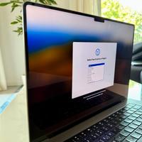 MacBook Pro 16” (2021) - M1 Pro, 16GB RAM, 1TB SSD