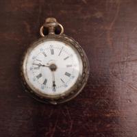 Antico orologio da tasca in argento da revisionare