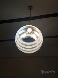 Lampadario moderno tondo a sfera luminoso
