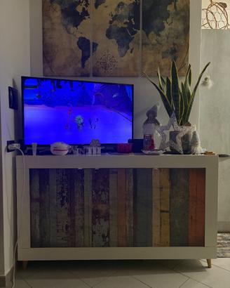 Madia 160cm e Smart tv LG 43 pollici